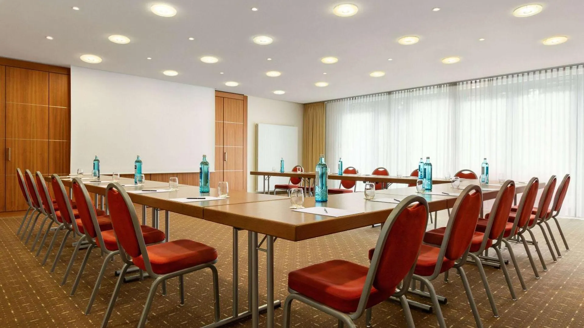 Ramada By Wyndham Duesseldorf Ratingen Hotel Germany