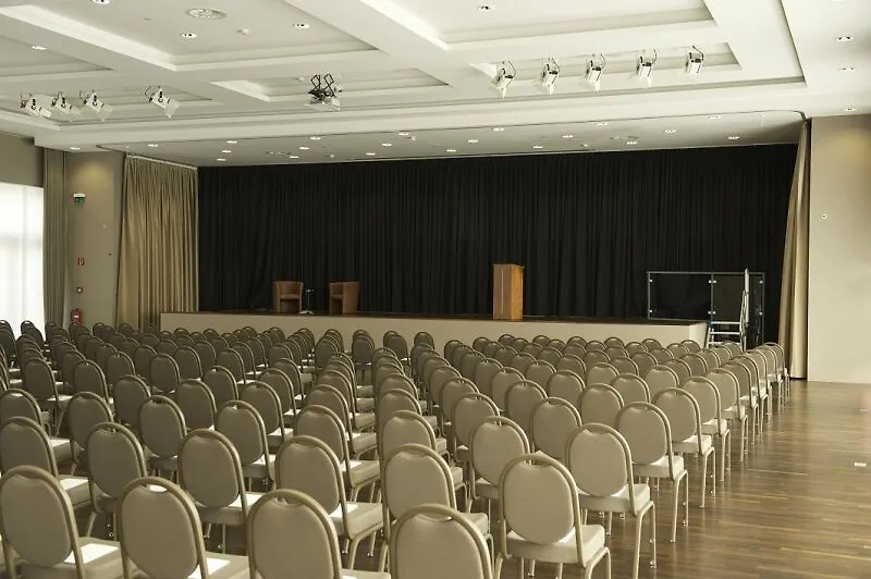 Ramada By Wyndham Duesseldorf Ratingen Hotel Germany